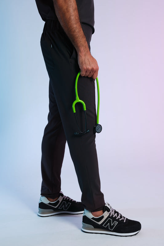 Medizinkleidung Active Scrub Hose "Louis" – Schwarz für Pflege und Klinik Herren