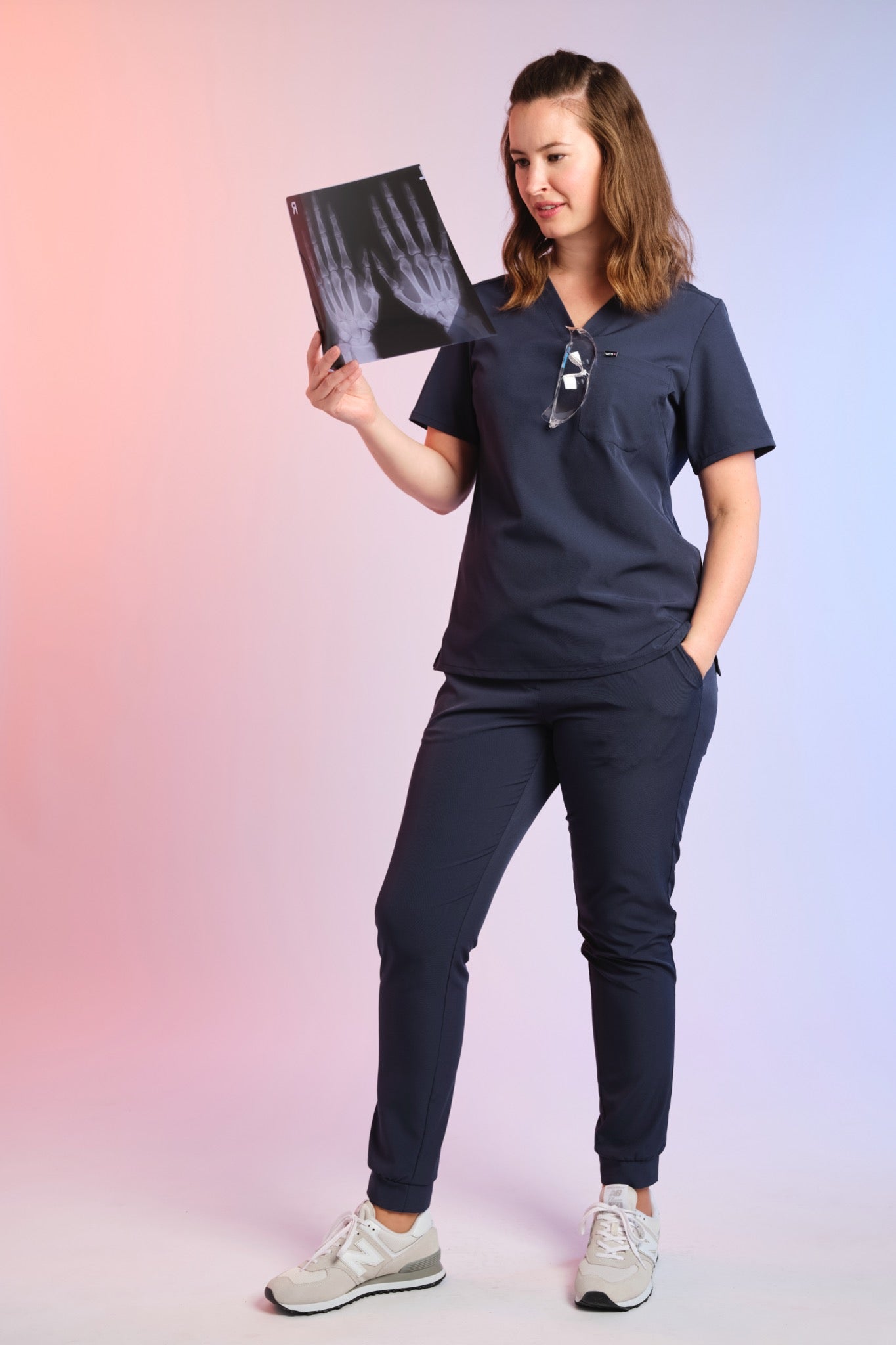 Medizinkleidung Active Scrub Kasack "Serena" – Blau für Pflege und Klinik Damen