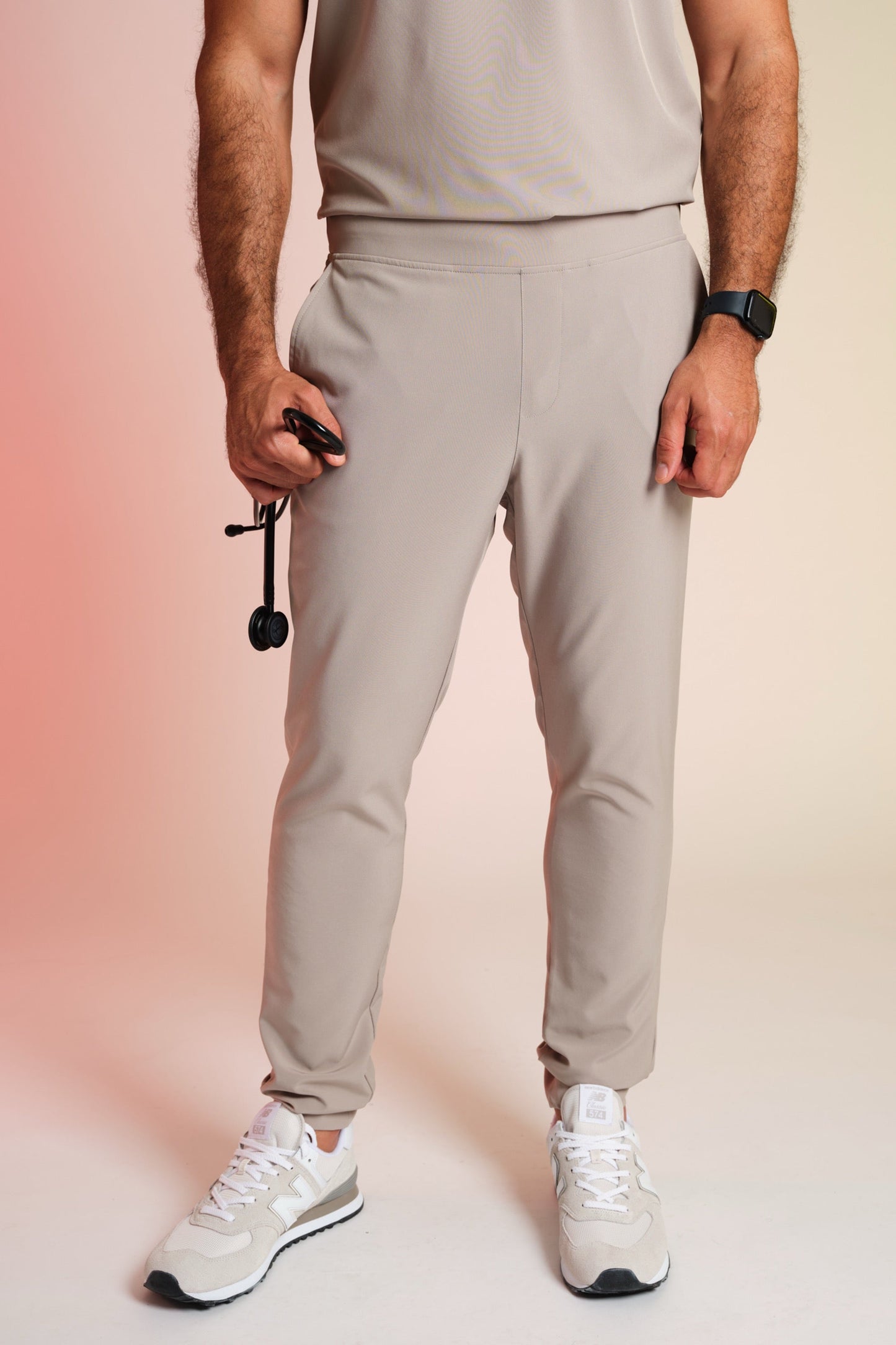 Medizinkleidung Active Hose "Louis" – Beige für Pflege und Klinik Herren