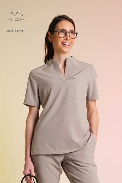 Medizinkleidung Active Kasack "Jackie" – Beige für Pflege und Klinik Damen