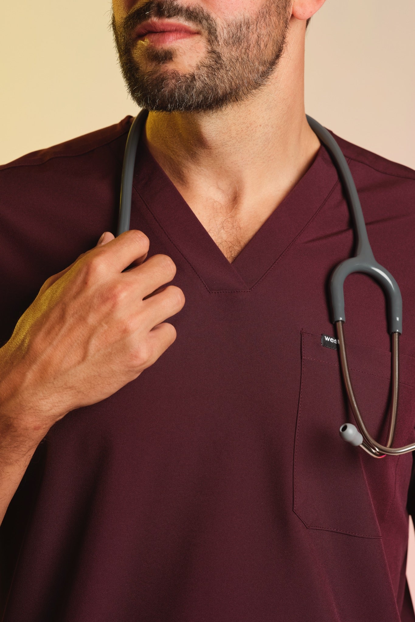 Medizinkleidung Active Kasack "Pete" – Bordeaux für Pflege und Klinik Herren