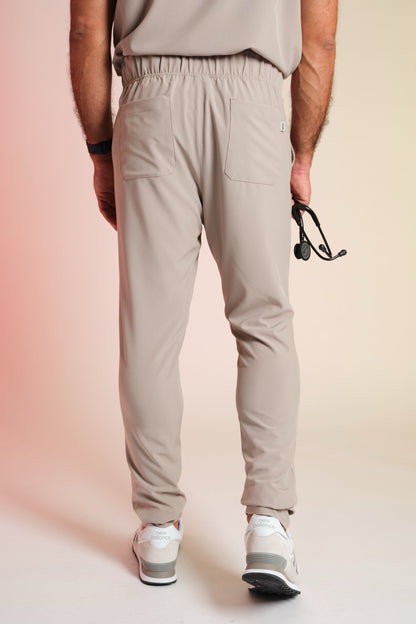 Medizinkleidung Active Hose "Louis" – Beige für Pflege und Klinik Herren