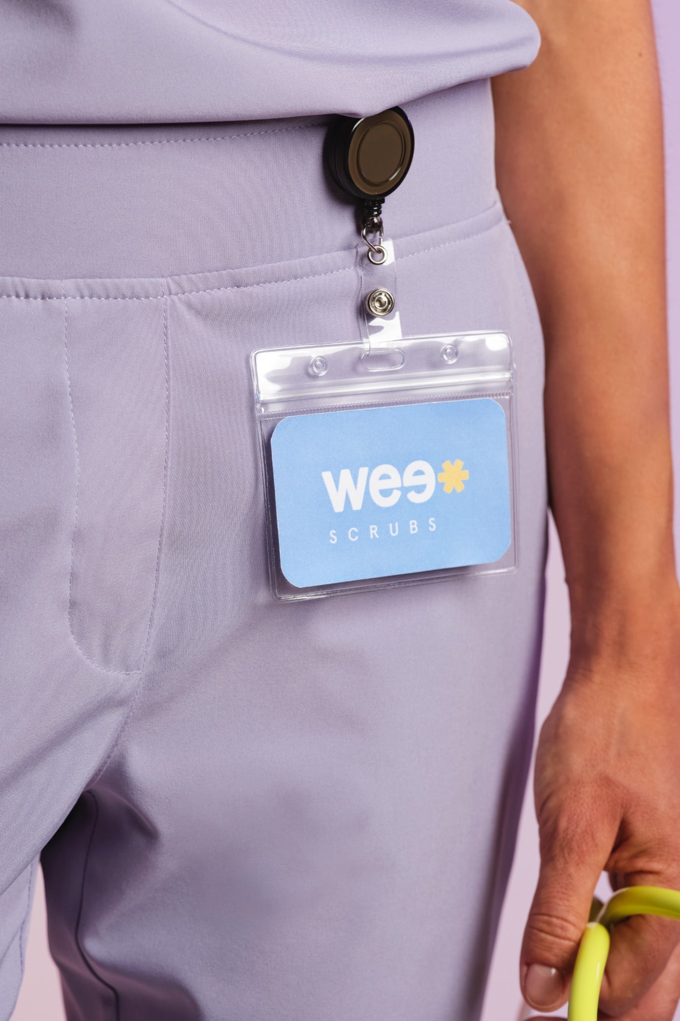 Medizinkleidung Active Hose "Tessa" – Violett für Pflege und Klinik Damen