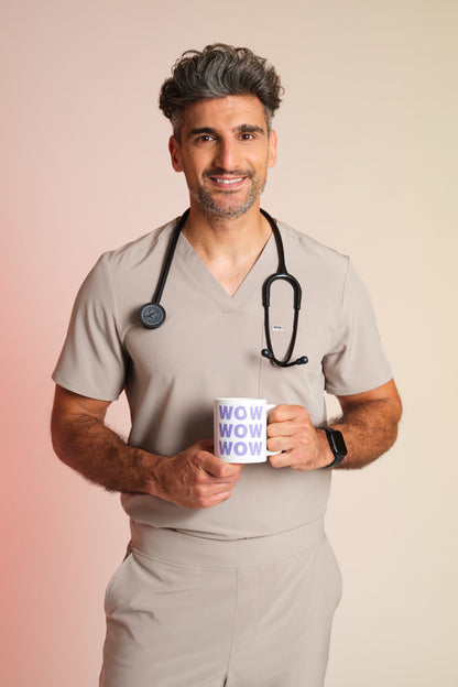 Medizinkleidung Active Kasack "Pete" – Beige für Pflege und Klinik