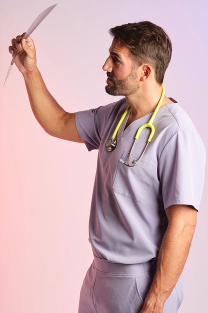 Medizinkleidung Active Scrub Kasack "Pete" – Violett für Pflege und Klinik Herren