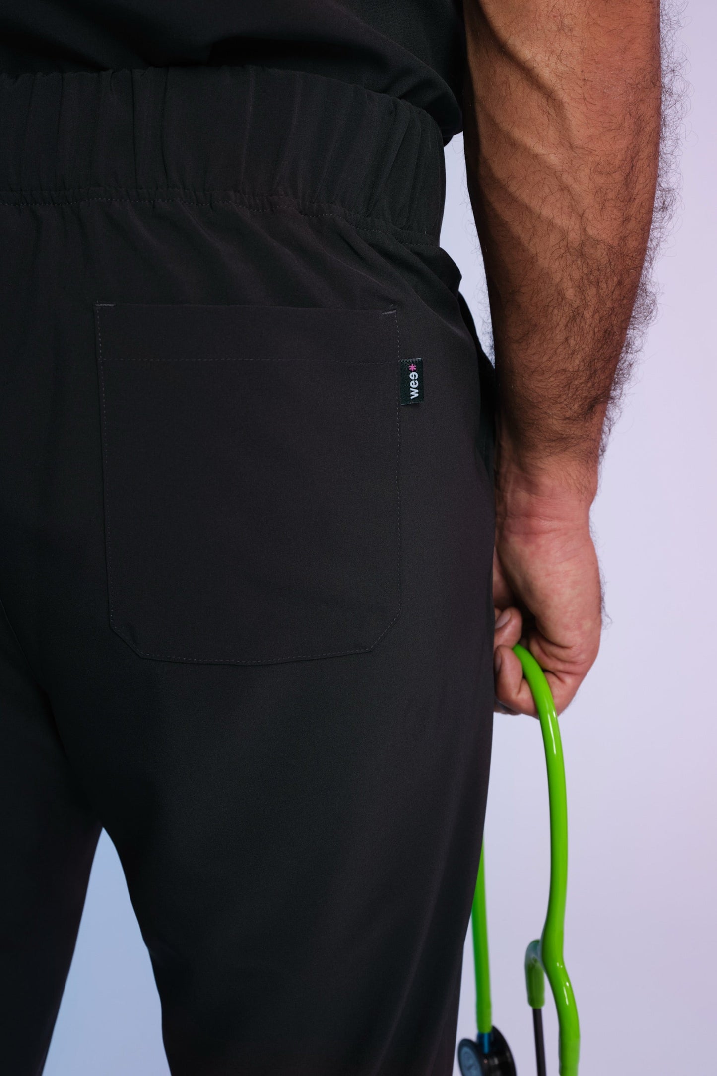 Medizinkleidung Active Scrub Hose "Louis" – Schwarz für Pflege und Klinik Herren