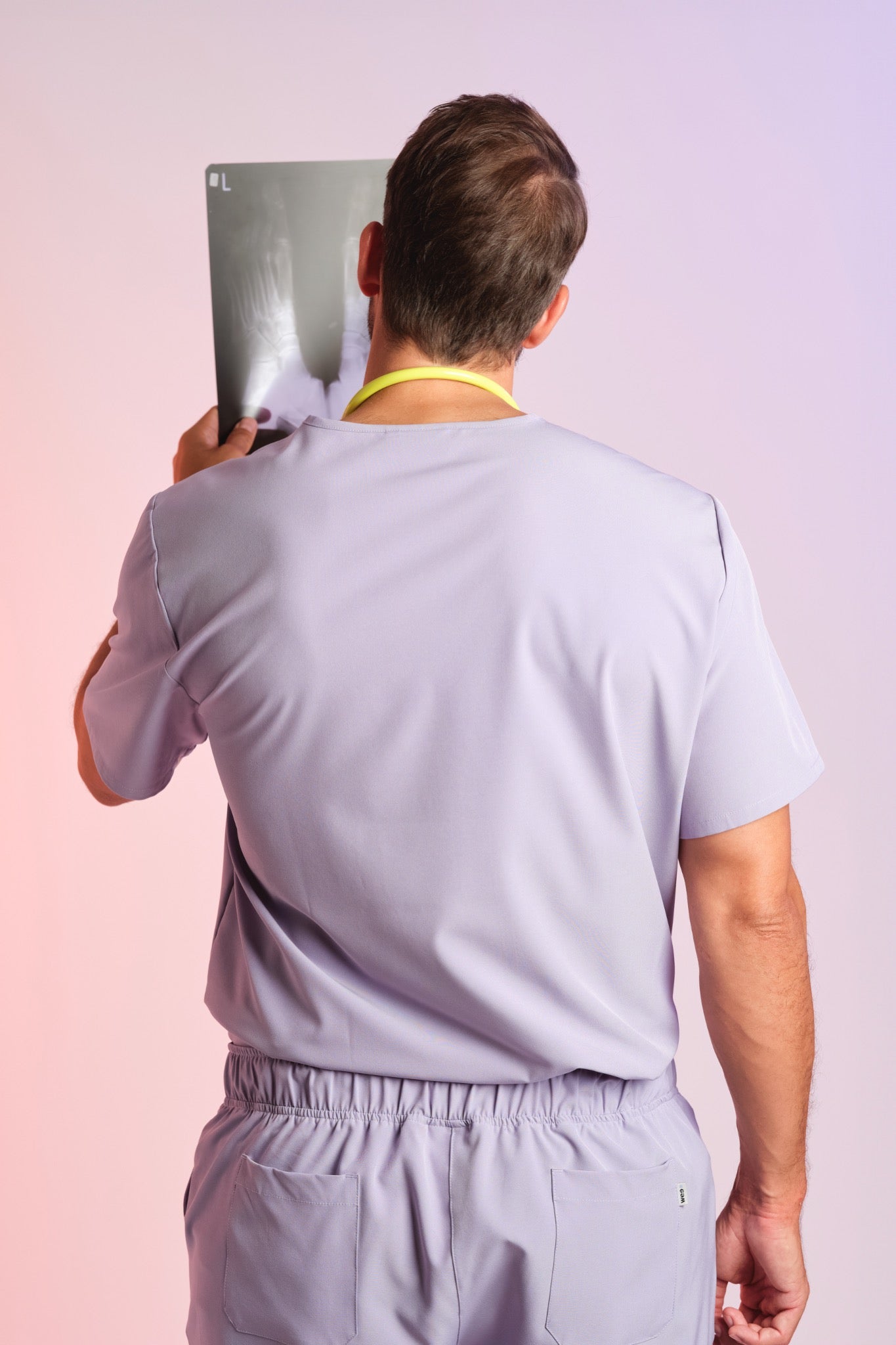 Medizinkleidung Active Scrub Kasack "Pete" – Violett für Pflege und Klinik Herren