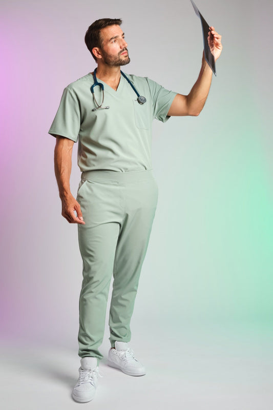 Medizinkleidung Active Hose "Louis" – Grün für Pflege und Klinik Herren