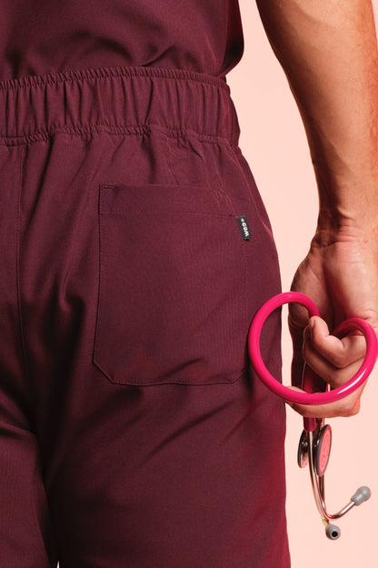 Medizinkleidung Active Hose "Louis" – Bordeaux für Pflege und Klinik Herren
