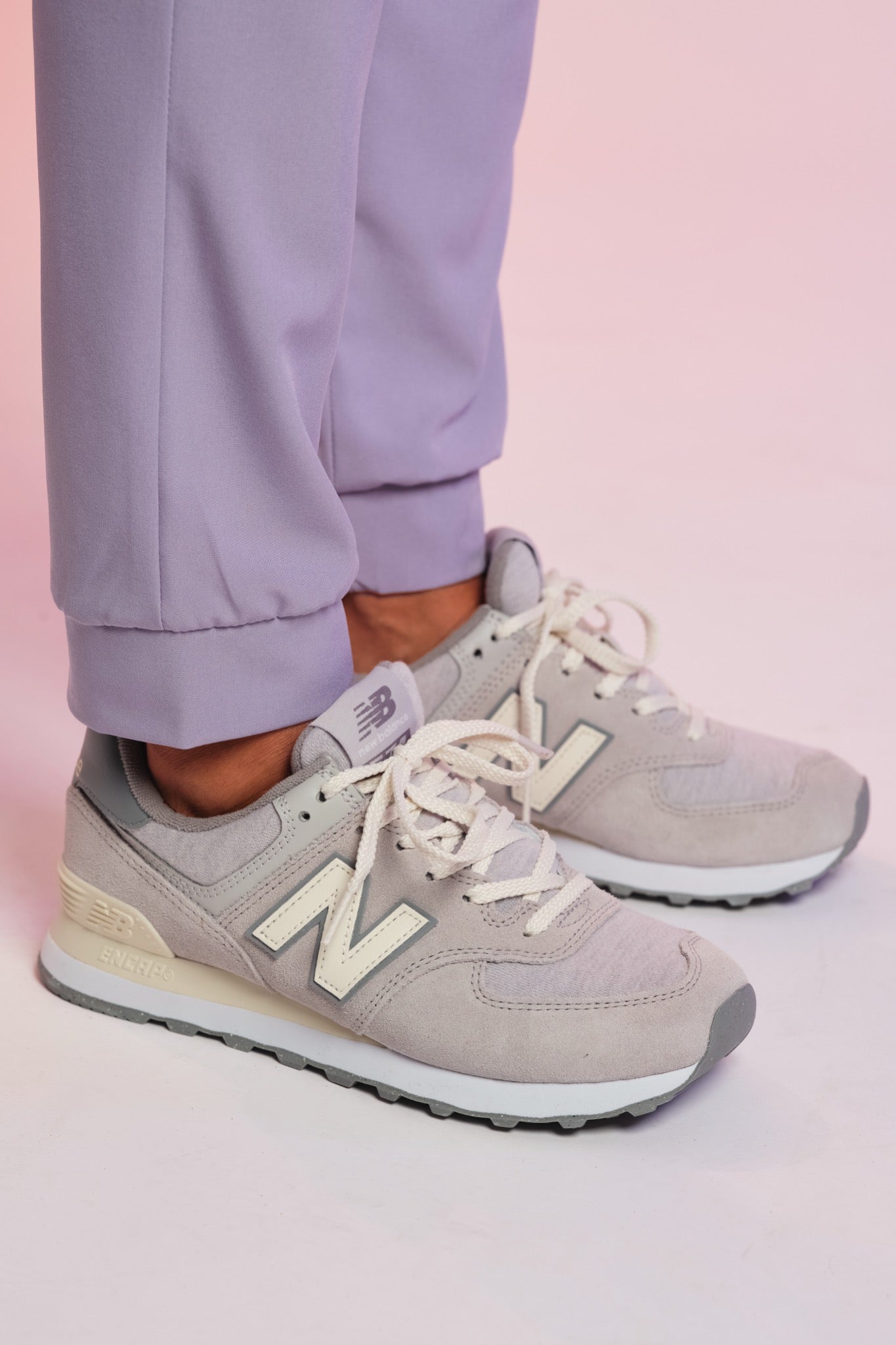 Medizinkleidung Active Hose "Tessa" – Violett für Pflege und Klinik Damen