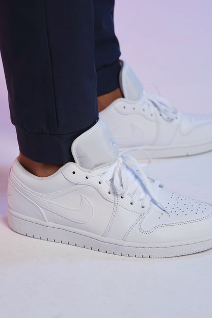 Medizinkleidung Active Hose "Louis" – Blau für Pflege und Klinik Herren