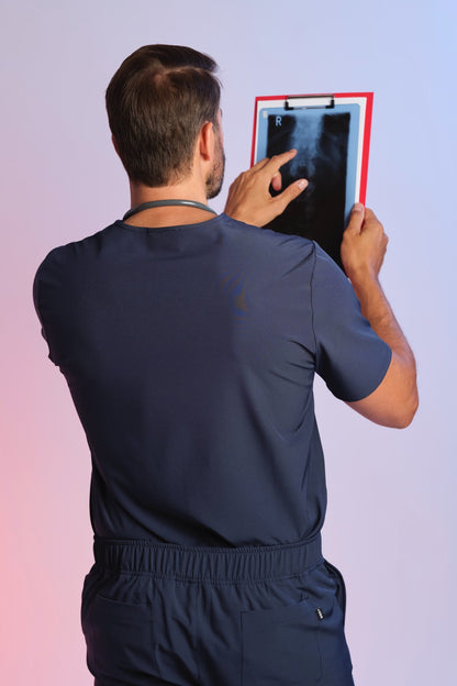 Medizinkleidung Active Kasack "Pete" – Blau für Pflege und Klinik Herren