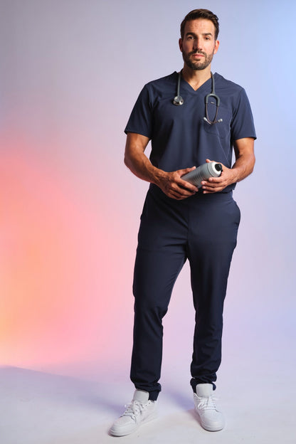 Medizinkleidung Active Hose "Louis" – Blau für Pflege und Klinik Herren