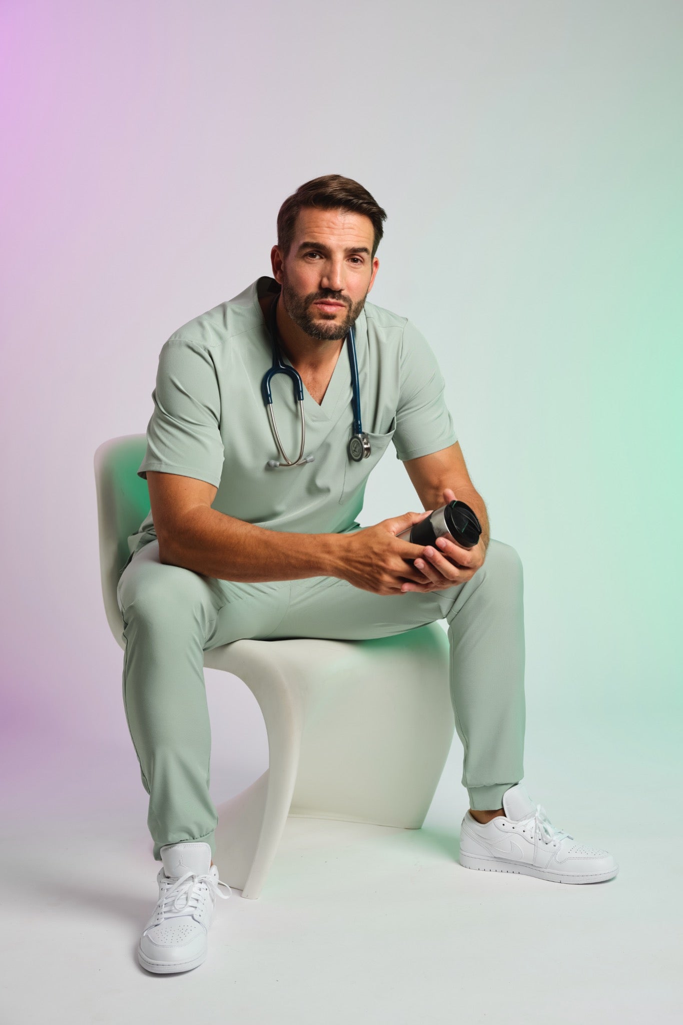 Medizinkleidung Active Kasack "Pete" – Grün für Pflege und Klinik Herren